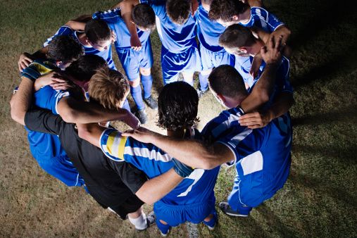 8 Characteristics of Great Teams, in Sports and Business