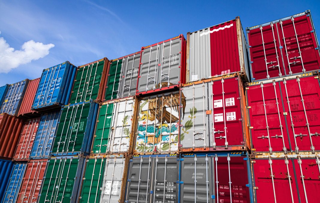 Manufacturer shipping containers in Mexico