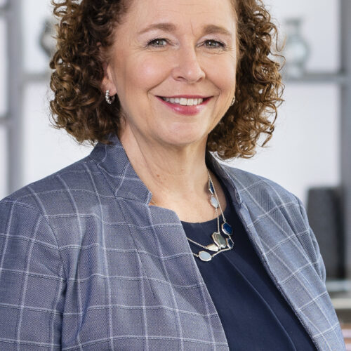 Picture of Laura Newinski