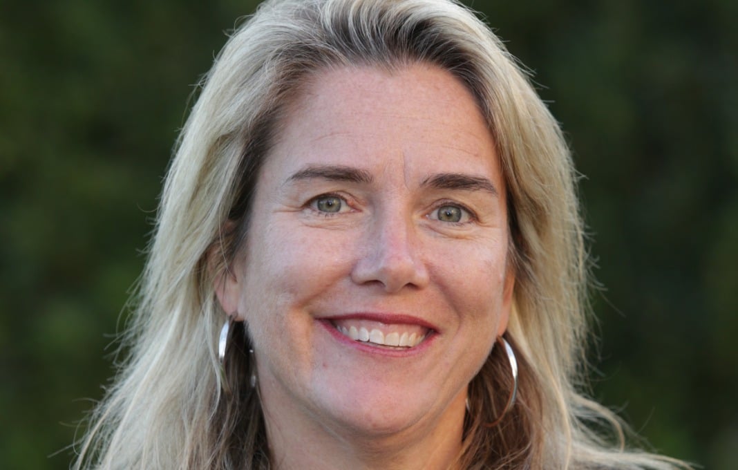 Jennifer Lemcke headshot