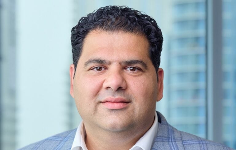 Mo Khalid headshot