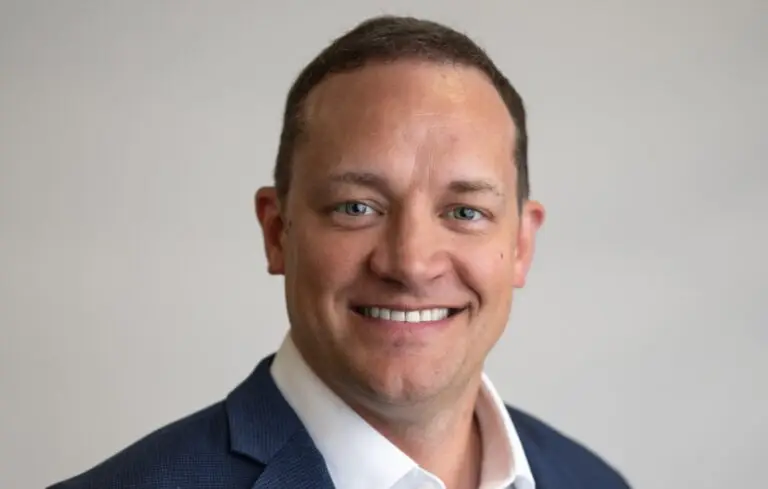 Matthew Cabe headshot