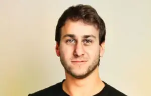 Tal Binder headshot