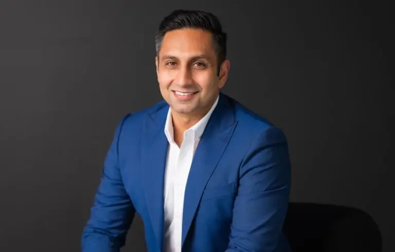 Karim Lalani headshot