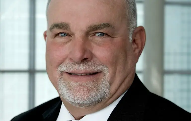 Kevin Hueser headshot